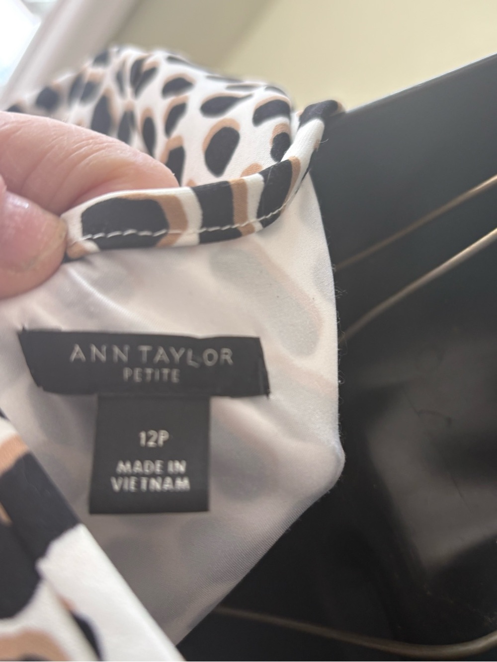 Ann Taylor Beige Black Dress lined wedding Animal print Lux Sz 12p Mobwife - Picture 7 of 8